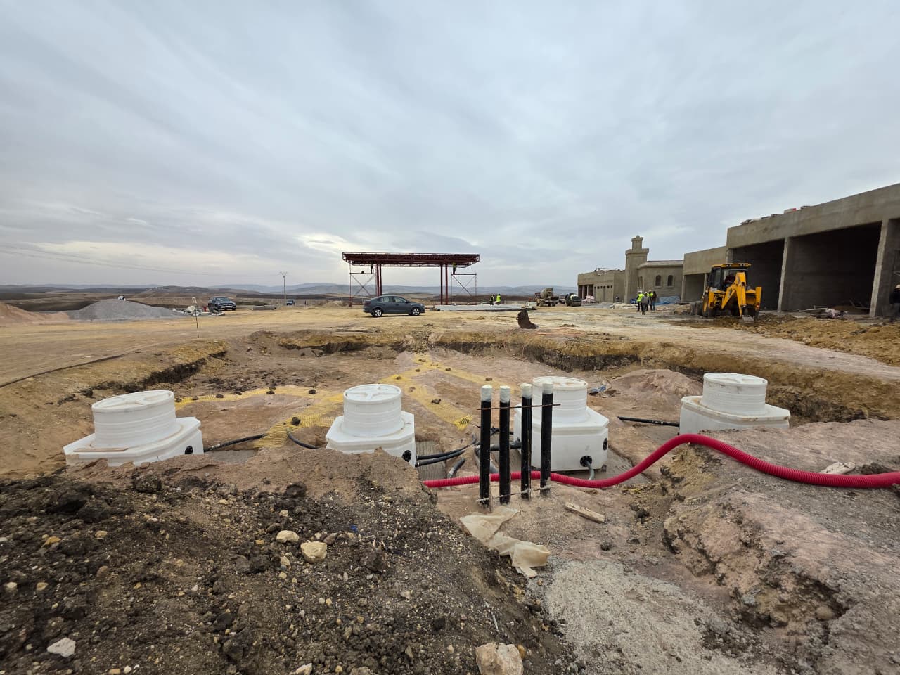 Installation équipements pétroliers – LES STATIONS